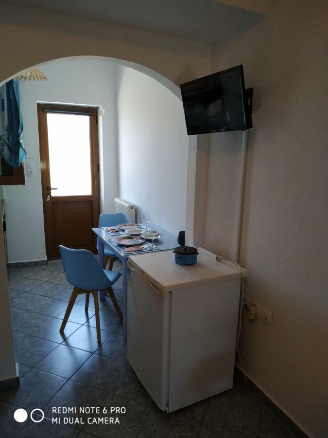 Timos Studios Romanon Dış mekan fotoğraf